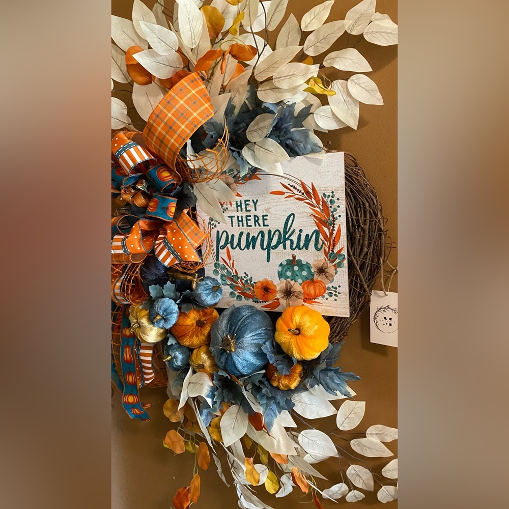36” x 21” Hey there pumpkin, fall wreath, frontdoor decor
